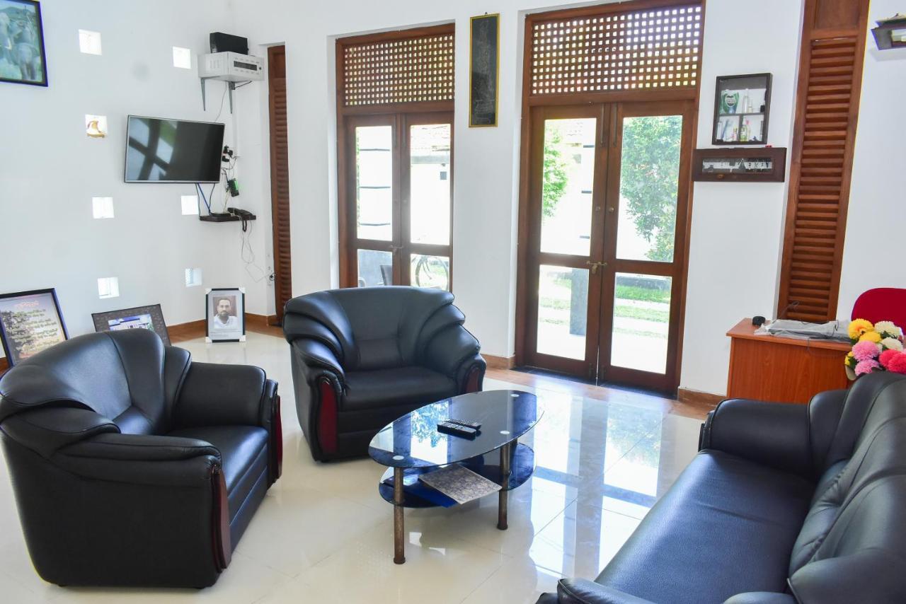 Minuri Villa 히카두와 객실 사진